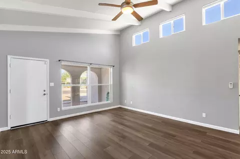Living - 2041 E Karen Dr, Phoenix, AZ 85022 photo 2 of 8