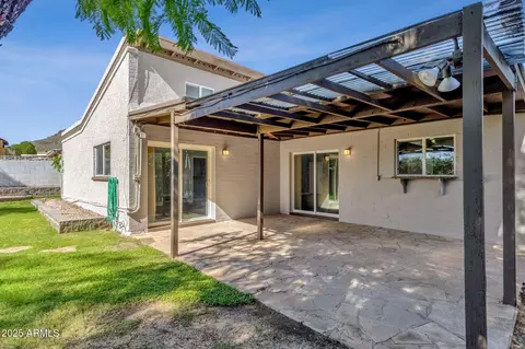 Exterior - 2041 E Karen Dr, Phoenix, AZ 85022 photo 4 of 12