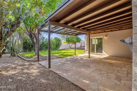 Exterior - 2041 E Karen Dr, Phoenix, AZ 85022 photo 3 of 12