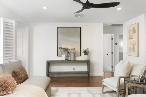 Entry Way - 3739 E Fairmount Ave, Phoenix, AZ 85018 photo 2 of 2
