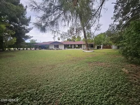 8001 N 14th Ave, Phoenix, AZ 85021