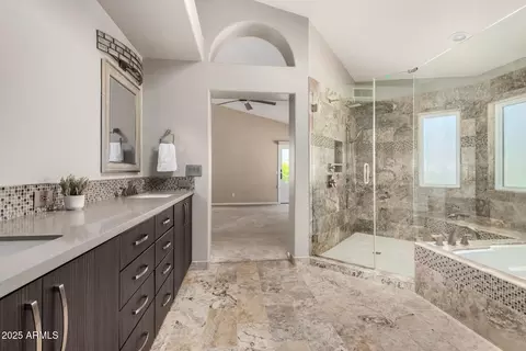Bath - 3346 E Tanglewood Dr, Phoenix, AZ 85048 photo 1 of 5