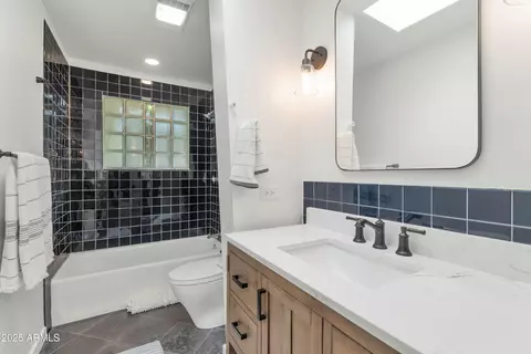 4222 N 34th Pl, Phoenix, AZ 85018 photo 18