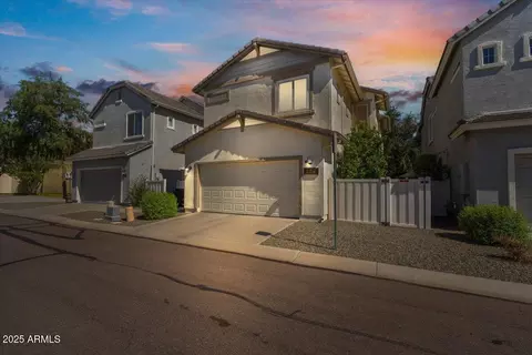 1533 S Mulberry St, Gilbert, AZ 85296