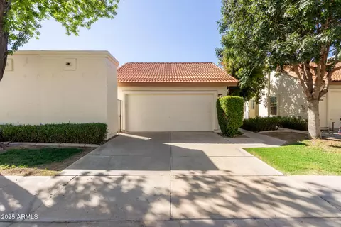 8856 S Taylor Dr, Tempe, AZ 85284