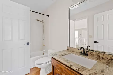 Bath - 1831 E Linda Ln, Gilbert, AZ 85234 photo 4 of 4