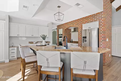 Kitchen - 1831 E Linda Ln, Gilbert, AZ 85234 photo 1 of 5