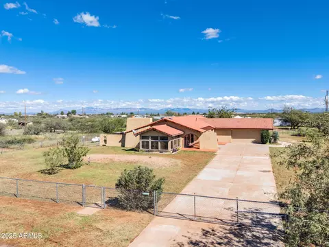 2550 N Calle Quinto --, Huachuca City, AZ 85616