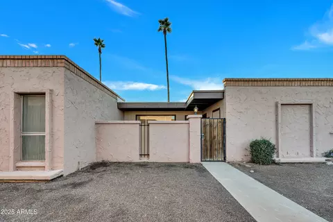 7921 N 61st Ave, Glendale, AZ 85301