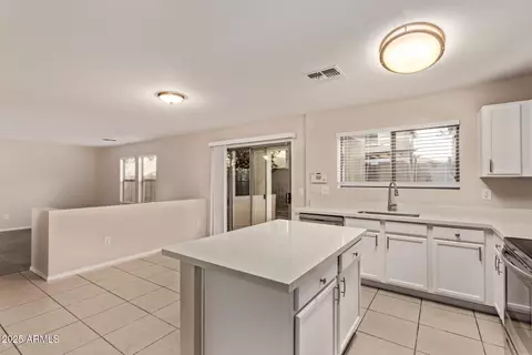 Kitchen - 8852 E Pampa Ave, Mesa, AZ 85212 photo 4 of 4