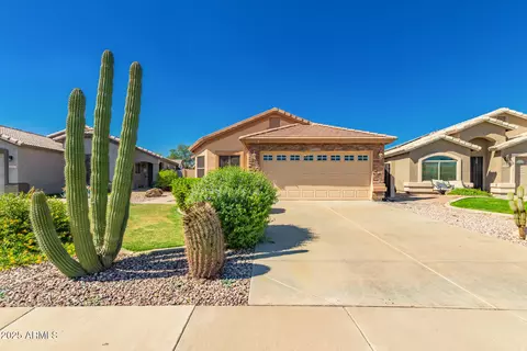 40864 N Cambria Ln, San Tan Valley, AZ 85140