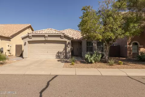 3826 W Goldmine Mountain Dr, San Tan Valley, AZ 85142