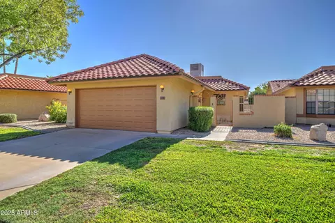 4761 E Ute Ct, Phoenix, AZ 85044
