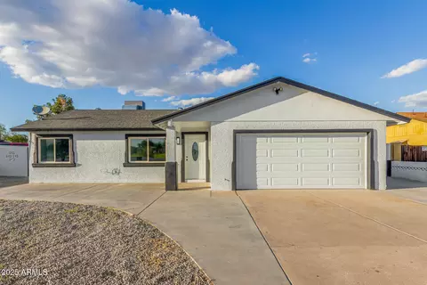 9450 W Mission Ln, Peoria, AZ 85345