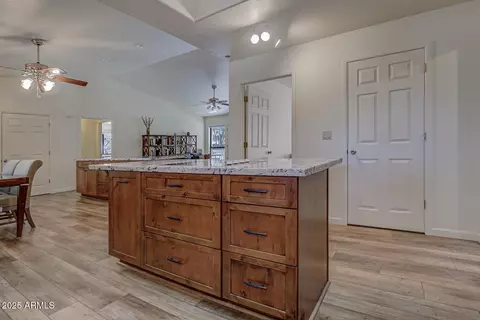 Kitchen - 6253 W Sharyn Rd, Pine, AZ 85544 photo 6 of 9