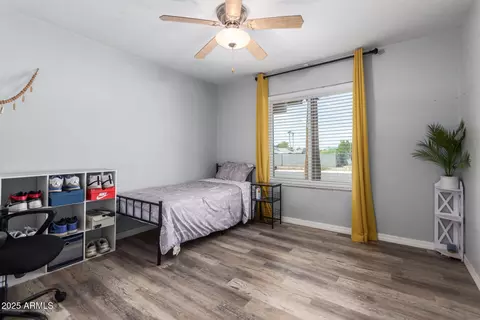Bedroom - 17809 N 34th Ave, Phoenix, AZ 85053 photo 3 of 4
