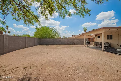 Exterior - 17809 N 34th Ave, Phoenix, AZ 85053 photo 3 of 5