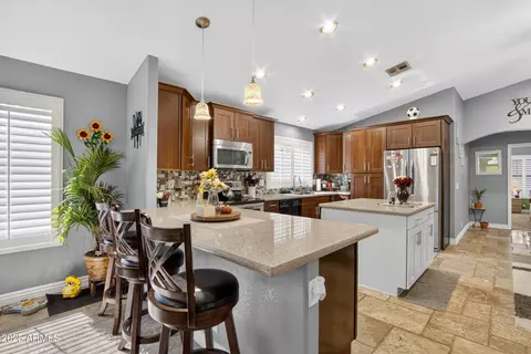 Kitchen - 3930 E Agave Rd, Phoenix, AZ 85044 photo 1 of 7
