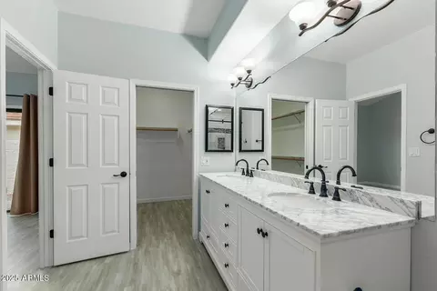 Bath - 45 E 9th Pl #80, Mesa, AZ 85201 photo 3 of 6