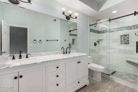 Bath - 45 E 9th Pl #80, Mesa, AZ 85201 photo 5 of 6