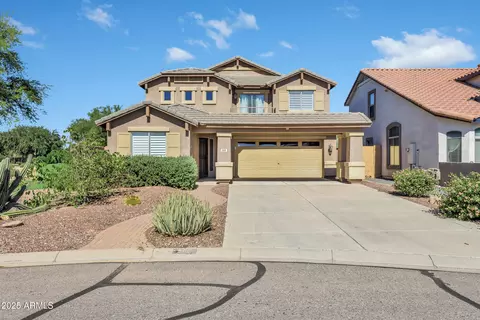 566 W Love Rd, San Tan Valley, AZ 85143