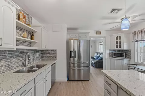 3640 N 21st Ave, Phoenix, AZ 85015