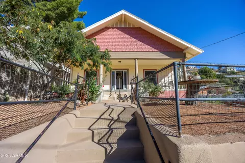 111 Clawson Ave, Bisbee, AZ 85603