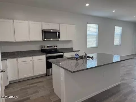 1011 N 13th Pl, Coolidge, AZ 85128 photo 4