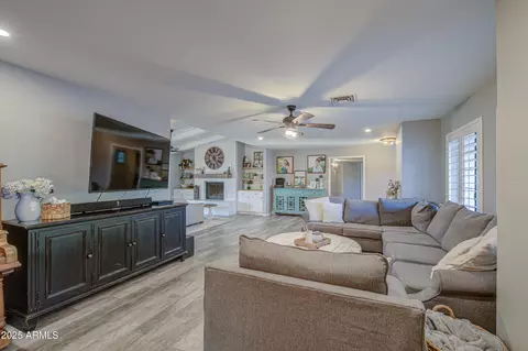 Living - 2246 N N Frst, Mesa, AZ 85203 photo 2 of 4