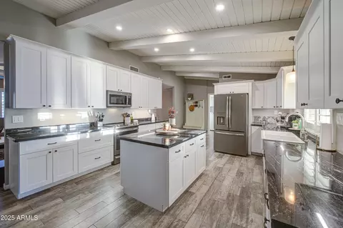 2246 N N Frst, Mesa, AZ 85203