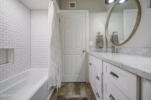 Bath - 2246 N N Frst, Mesa, AZ 85203 photo 10 of 11