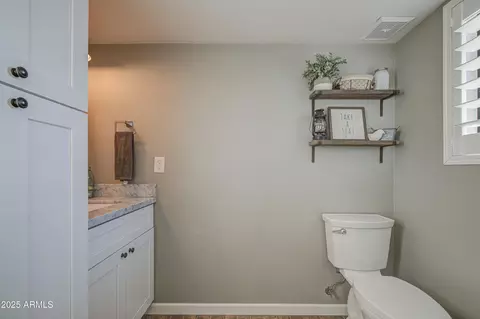 Bath - 2246 N N Frst, Mesa, AZ 85203 photo 3 of 11