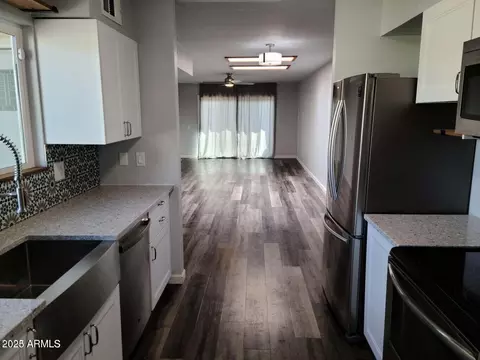 1947 E Del Sur Dr, Tempe, AZ 85283 photo 12