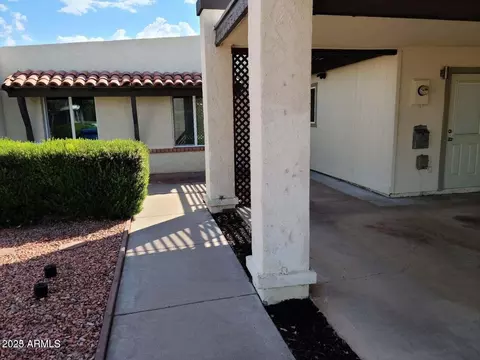 1947 E Del Sur Dr, Tempe, AZ 85283 photo 4