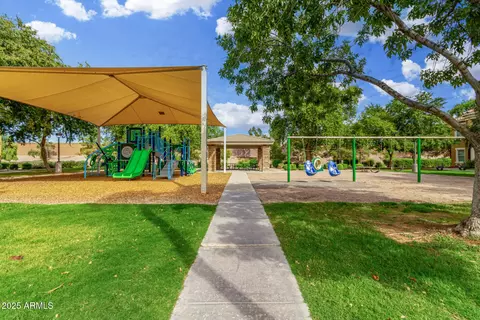 View/Area - 1314 S Owl Dr, Gilbert, AZ 85296 photo 1 of 2