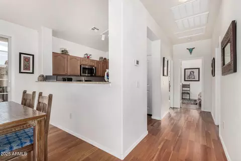 Entry Way - 1314 S Owl Dr, Gilbert, AZ 85296 photo 4 of 5