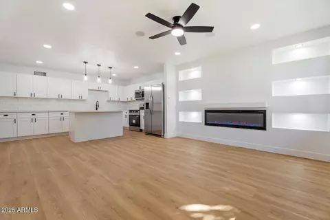 Living - 8801 N 34th Ave, Phoenix, AZ 85051 photo 5 of 5