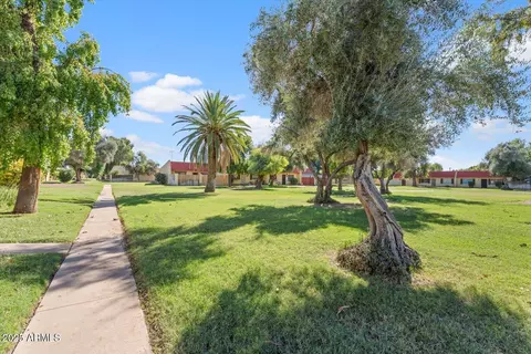 Exterior - 8801 N 34th Ave, Phoenix, AZ 85051 photo 6 of 7