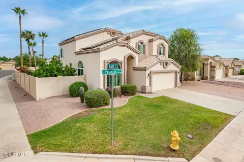 Exterior - 1648 E Palomino Dr, Gilbert, AZ 85296 photo 2 of 7