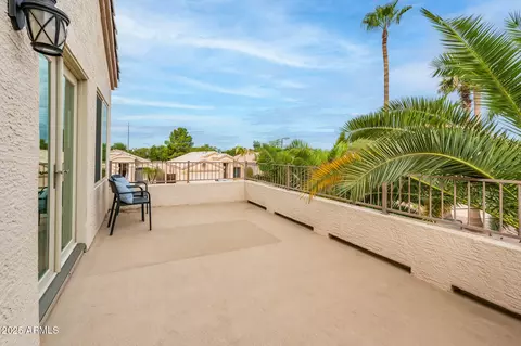 Exterior - 1648 E Palomino Dr, Gilbert, AZ 85296 photo 4 of 7