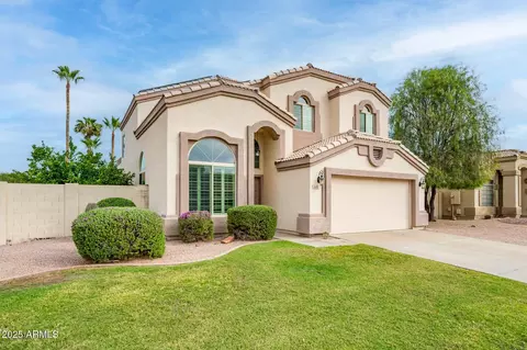 1648 E Palomino Dr, Gilbert, AZ 85296