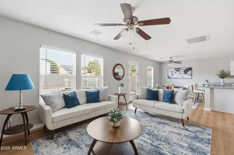 Living - 152 E Dewey Ave, Coolidge, AZ 85128 photo 2 of 3