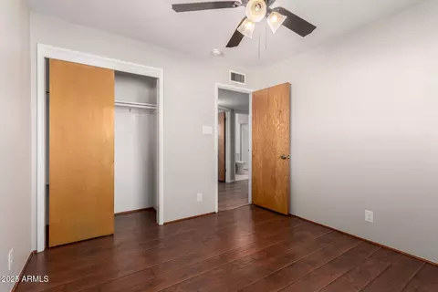 Bedroom - 401 W Vineyard Rd, Phoenix, AZ 85041 photo 2 of 2