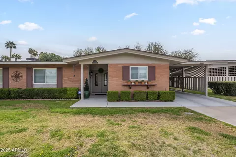 10417 W Deanne Dr, Sun City, AZ 85351