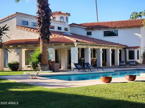 8915 N Invergordon Rd, Paradise Valley, AZ 85253