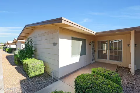 17426 N 102nd Dr, Sun City, AZ 85373