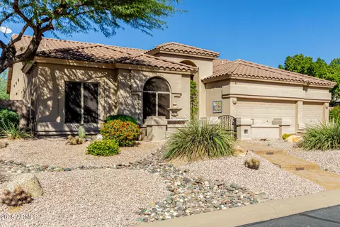 6928 E Trailridge Cir, Mesa, AZ 85207
