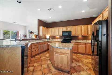 Kitchen - 6375 E Drifting Cloud Ct, Cornville, AZ 86325 photo 2 of 5