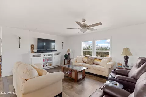 5627 E Ranch Rd, Hereford, AZ 85615 photo 3