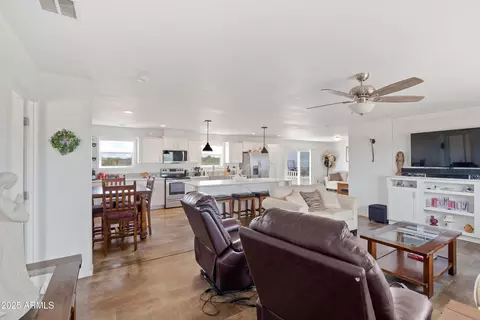 5627 E Ranch Rd, Hereford, AZ 85615 photo 5